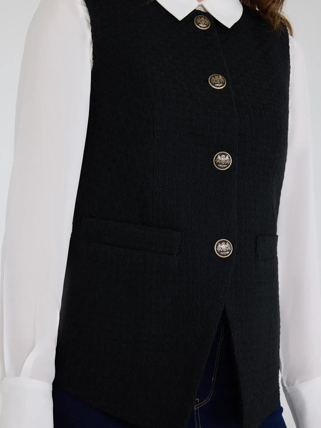 Button-Front Boucle Vest